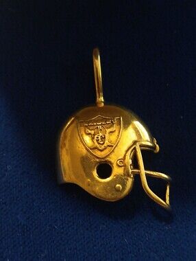 1989 NFL Raiders 14K Vermeil over Sterling Silver pendant from Michael Anthony.